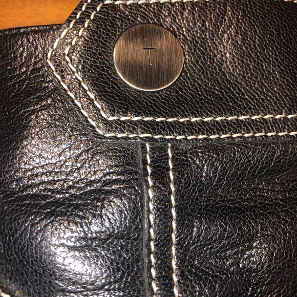 Tod’s Designer Black Ankle Boot - Picture 4 of 7